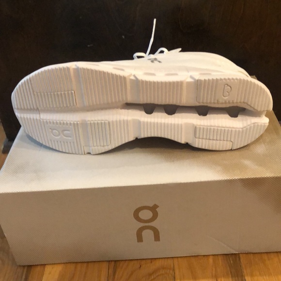 Mens On Cloud All White Cloudnova - Picture 4 of 6